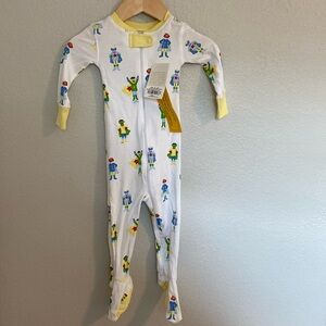 Knox’s Night Night Footed